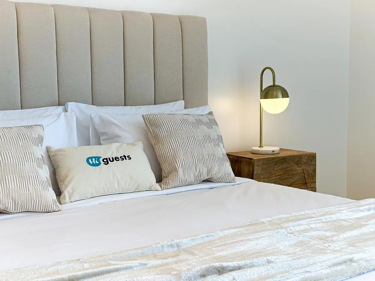 Apartment Higuests - Wake Up Facing The Sea In This Luxury Retreat Dubai United Arab Emirates