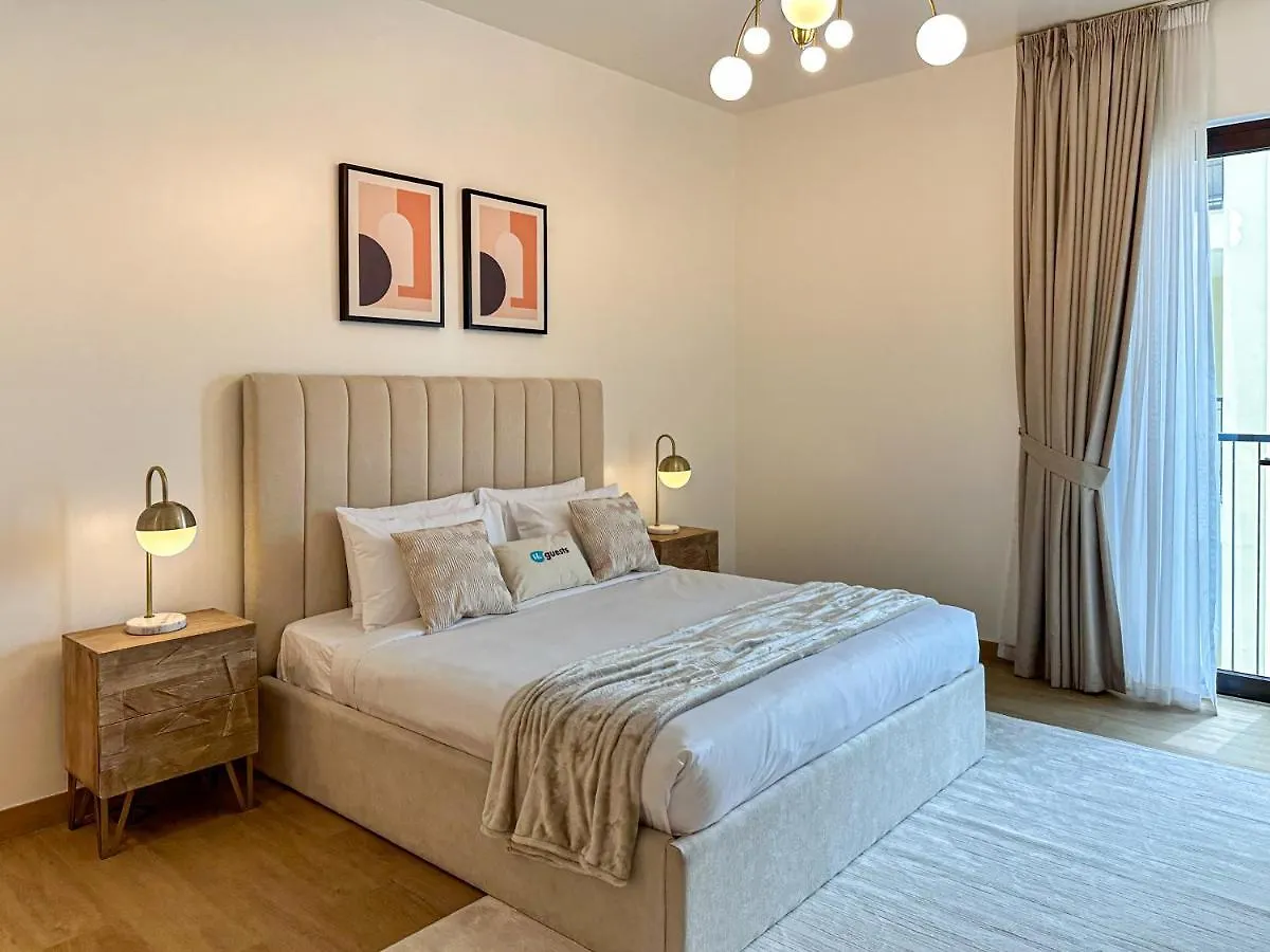 Higuests - Wake Up Facing The Sea In This Luxury Retreat Dubai Apartment