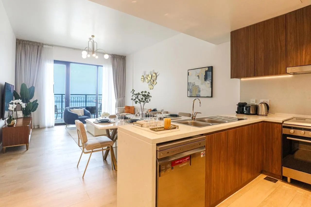 Higuests - Wake Up Facing The Sea In This Luxury Retreat Dubai 0*,